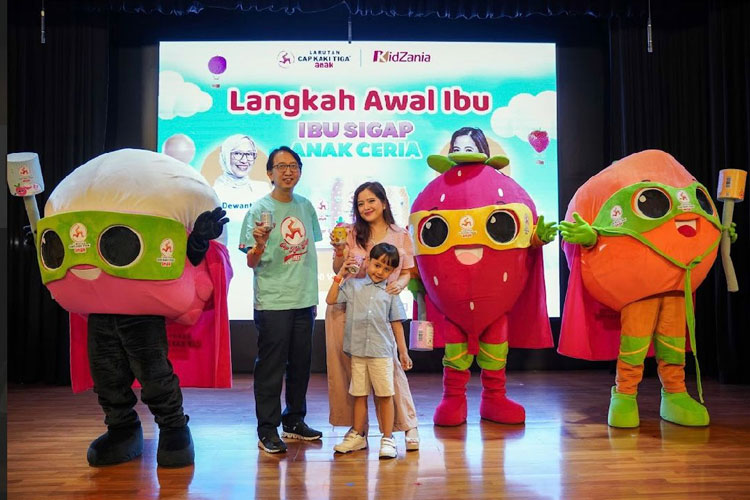 Cap Kaki Tiga Anak meluncurkan kampanye edukatif bertajuk Langkah Awal Ibu, Selasa (8/7/2025). (Foto: Dok.Kino)