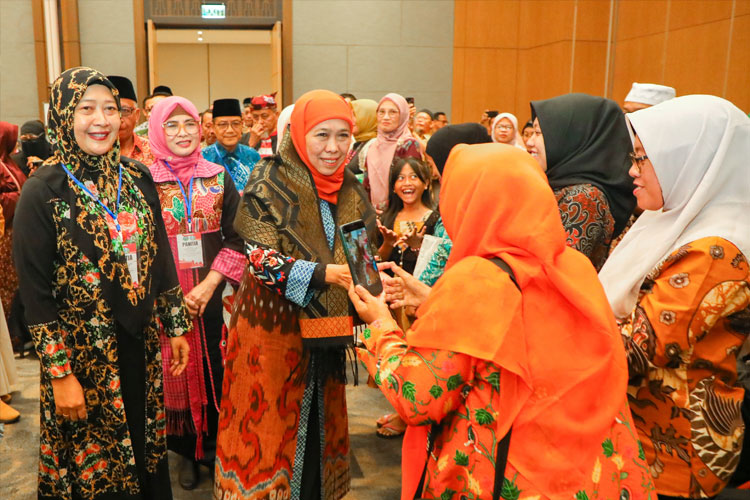 Gubernur-Khofifah-6.jpg