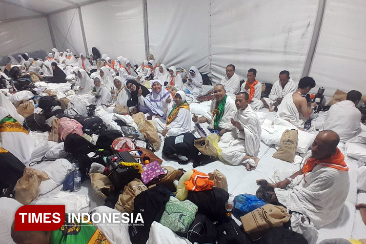 Jemaah-Haji-Kloter-16-1.jpg