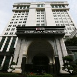 OJK Cabut Izin PT Dana Mandiri Sejahtera, Ada Apa?