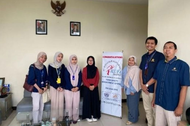 Kegiatan asistensi SPT Wajib Pajak menggunakan E-Filling.