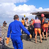 Dua Jenazah Diduga Korban Tenggelamnya KMP Tunu Pratama Jaya Ditemukan di Perairan Bali