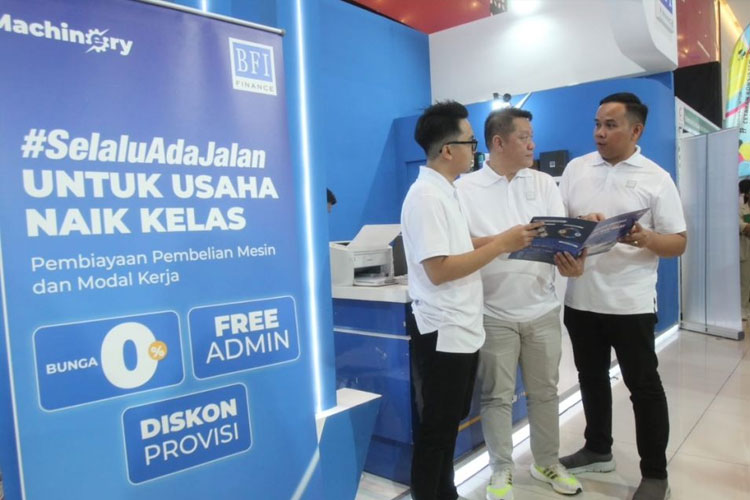 BFI Finance ambil bagian dalam pameran Surabaya Printing Expo 2025 di Grand City, Rabu (9/7/2025).(Dok.BFI)