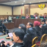 Hasto Kristiyanto Bacakan Pleidoi Tulisan Tangan Setebal 108 Halaman