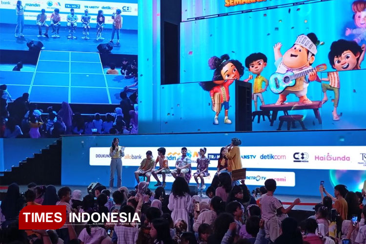 Semarak Pentas Kampung Seruni Bareng Geng Jumbo di Trans Studio Theme Park Cibubur. (FOTO: Fahmi/TIMES Indonesia) 