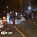 Truk Sambar Motor Keluar dari Halaman Masjid di Pringkuku Pacitan, Pengendara Luka-Luka