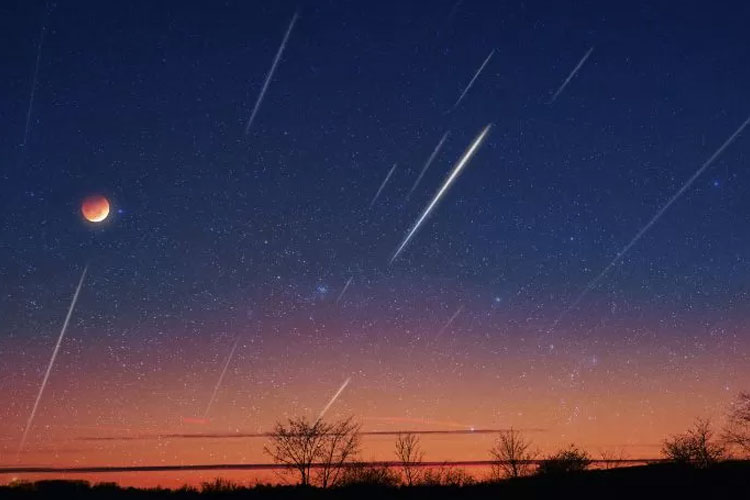 Fenomena Langit Malam ini, Ada Moon Buck hingga Hujan Meteor