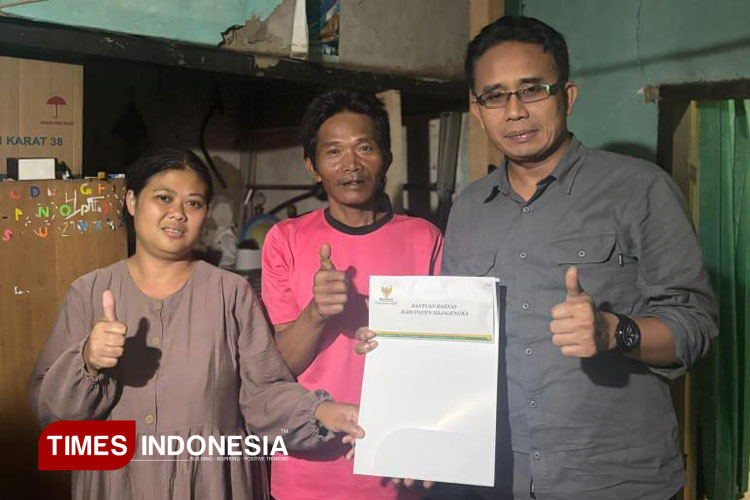 Saat Baznas Majalengka Memendarkan Cahaya di Balik Rumah yang Hampir Runtuh