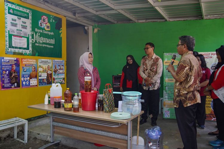 Warga Kota Mojokerto Berhasil Ubah Sampah Jadi Berkah