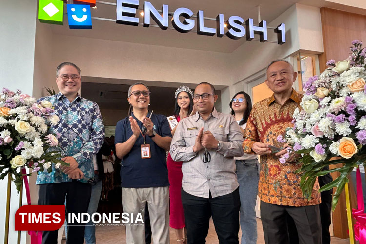 Bersama Lembaga Kursus Bahasa Inggris Internasional, Surabaya Raih Skor EPI Tertinggi