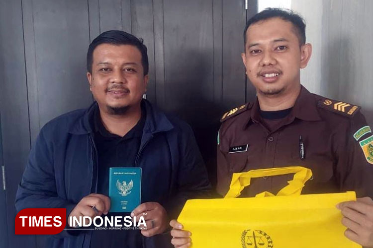 Pelayanan Prima, Kejari Majalengka Kembalikan Barang Bukti Inkrah Tindak Pidana Umum