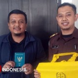 Pelayanan Prima, Kejari Majalengka Kembalikan Barang Bukti Inkrah Tindak Pidana Umum