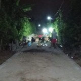 Dapat Program PPM Pavingisasi PT BSI, Warga Sumbermulyo Banyuwangi Rela Lembur