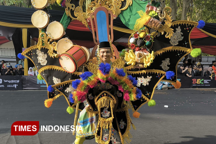 Kisah Cinta Tanah Kelahiran: 2 Kali Tampil di BEC, Fahmi Bangga Jadi Bagian Parade Budaya Banyuwangi