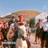 Parade Kuda dan Tenun Ikat Sumba Timur Warnai Ajang Promosi HUMBA Sandalwood Festival 2025