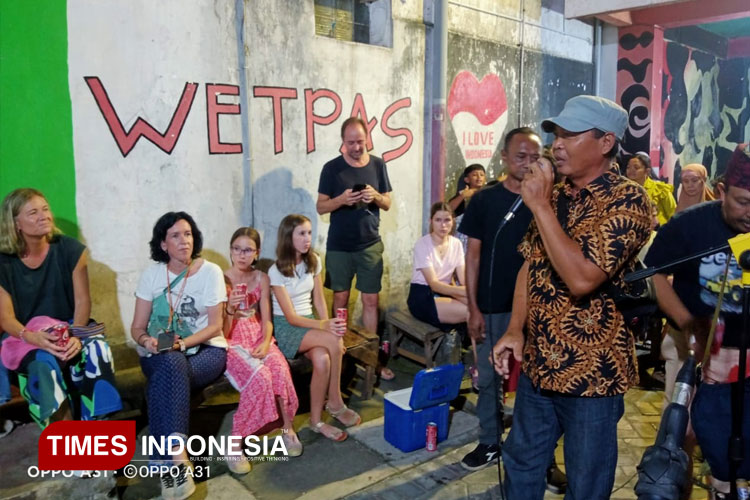 Musik Patrol Asal Jember, Bikin Wisatawan Asal Spanyol Datang Kembali