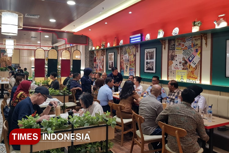 Ah-Bang-Kopitiam-a.jpg