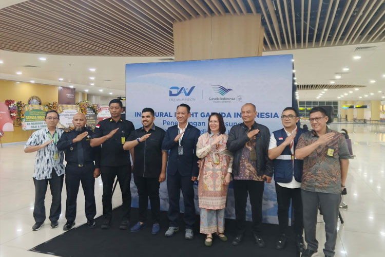 Imigrasi Surabaya Dukung Penerbangan Perdana Umrah Langsung dari Bandara Juanda