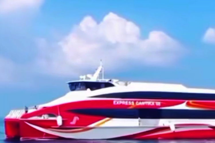 Terobosan Transportasi Malut, KM Express Cantika 08 Pangkas Waktu Ternate-Sofifi Jadi 30 Menit