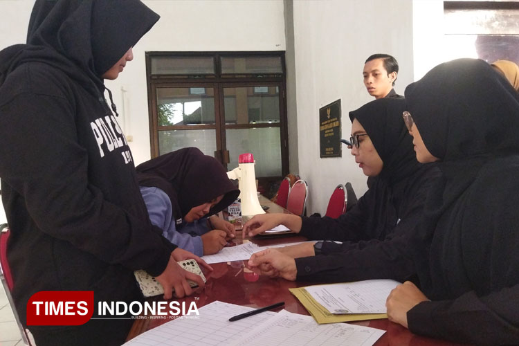 Para-siswa-Sekolah-Rakyat-Pacitan-2.jpg