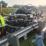 3 Tewas, Insiden Maut Pajero di Tol Batang-Semarang