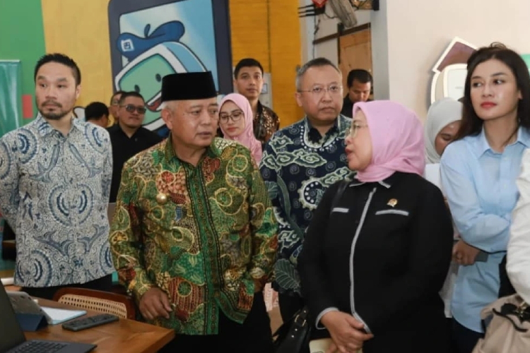 Kunjungi KEK Singhasari, Komisi VII DPR RI Ingatkan Investasi dan Efek Ekonomi