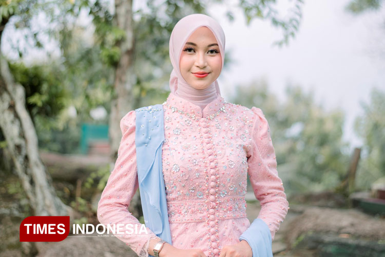 Mengenal Intan, Ukir Jejak sebagai Model Fashion dan Talenta Berbakat