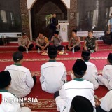 Kapolsek Majalengka Masuk Pesantren, Bangun Benteng Moral Santri dari Bahaya Narkoba