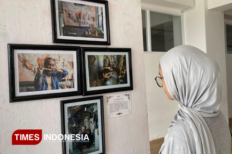 Mengabadikan Budaya yang Terlupakan Lewat Lensa Fotografi