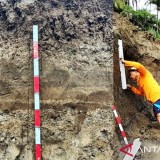 Jejak Tsunami Purba Ditemukan Dekat Bandara YIA, BRIN Soroti Risiko Pembangunan Masif