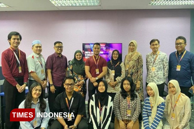 ADBIS-FISIP-UNMER.jpg