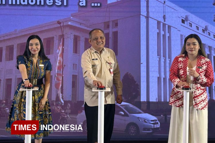 Asisten-Perekonomian-dan-Pembangunan-Sekda-Provinsi-Jawa-Timur-b.jpg