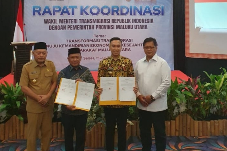 Pulau-Morotai-Teken-MoU-Transmigrasi-b.jpg