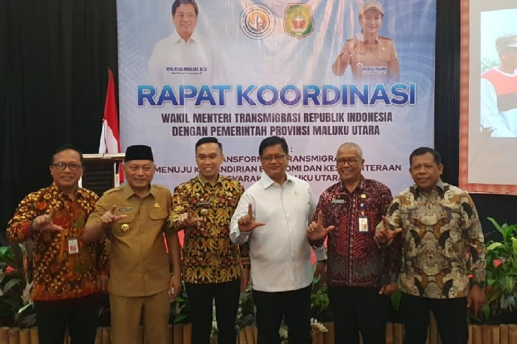 Pulau-Morotai-Teken-MoU-Transmigrasi-c.jpg