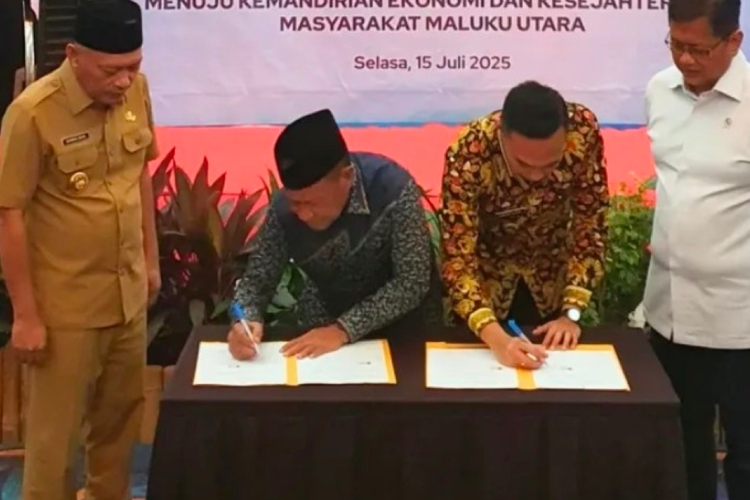 Perkuat Pemerataan Pembangunan, Lamongan dan Pulau Morotai Teken MoU Transmigrasi