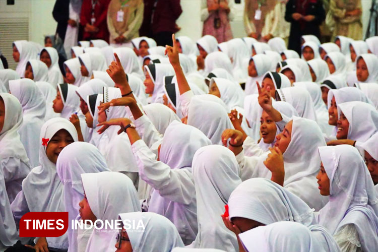 Santri-baru-Ponpes-Nurul-Jadid-2.jpg