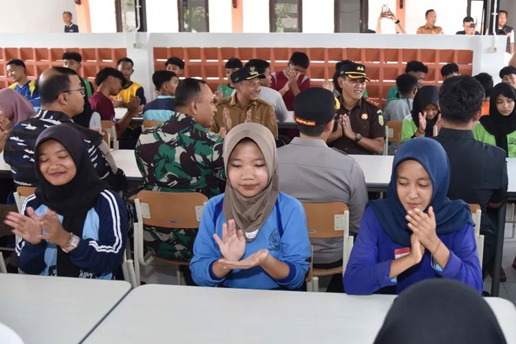 Sekolah-12.jpg