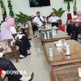 Bupati Ponorogo Minta Guru Sekolah Rakyat Jadi Teladan