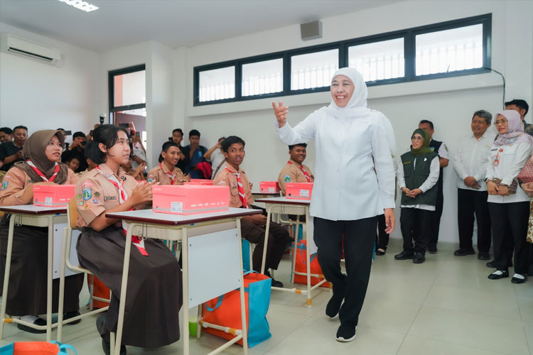 Gubernur Khofifah: Sekolah Rakyat adalah Cara Negara Menyalakan Harapan Keluarga Kurang Mampu