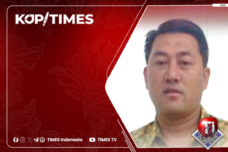 Dr. Hadis Turmudi, M.H., Dosen Pengajar di STMIK AMIKOM Surakarta dan Penulis Buku Tentang Masalah Pedesaan.