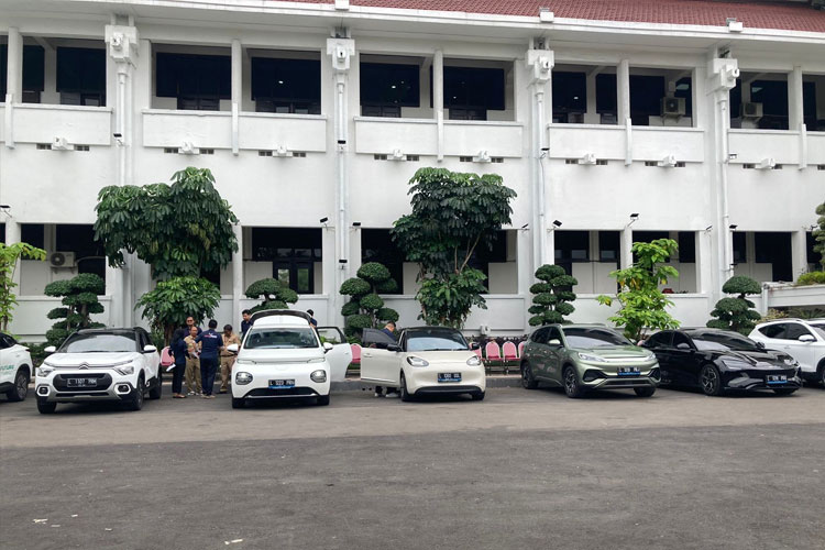 Ini Dua Syarat Wajib yang Harus Dipenuhi Investor Transportasi di Kota Surabaya