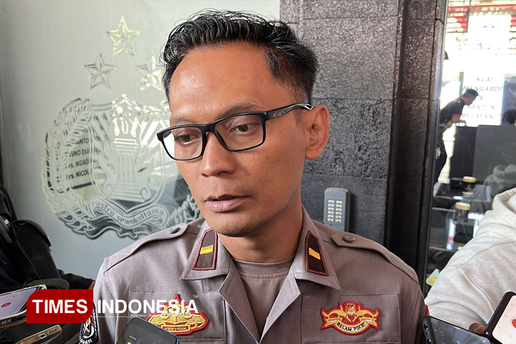 Kasihumas Polresta Malang Kota, Ipda Yudi Risdiyanto saat ditemui awak media. (Foto: Rizky Kurniawan Pratama/TIMES Indonesia)