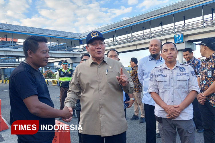 Menghambat Perekonomian, Kemacetan di Pelabuhan Ketapang Disorot Anggota DPR RI