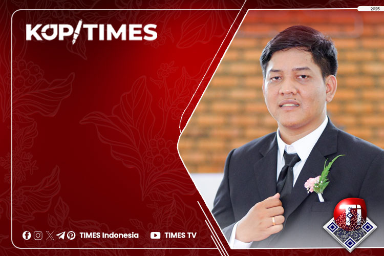 Kristoforus Bagas Romualdi, M.Pd., Dosen Pendidikan Sejarah Universitas Tanjungpura.