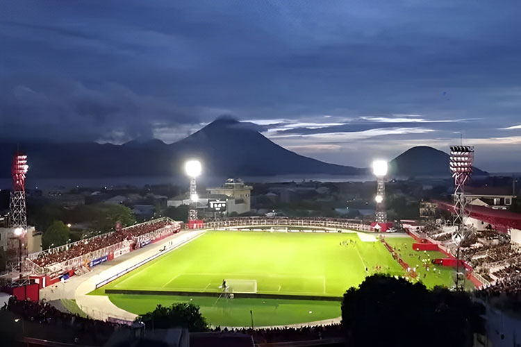 Kie-Raha-Stadion.jpg