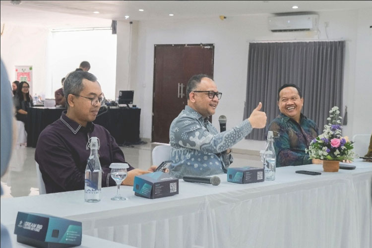 Kunjungan Dirjen Dikti ke Primakara University, Bali. (FOTO: Istimewa)