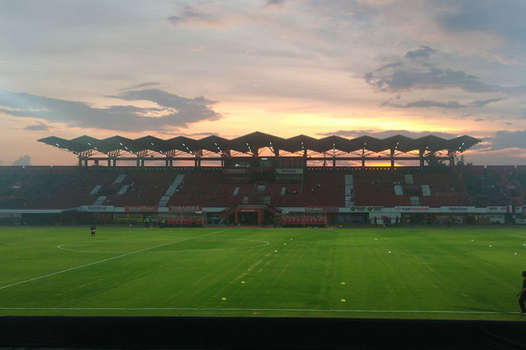 Stadion-I-Wayan-Dipta.jpg