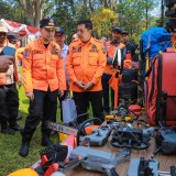 Wagub Jatim Emil Dardak Pimpin Apel Kesiapsiagaan Kebakaran Hutan dan Lahan
