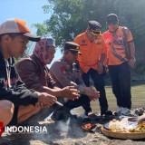 Keluarga Korban yang Terbawa Arus Gelar Doa di Sungai Sampean Baru Bondowoso