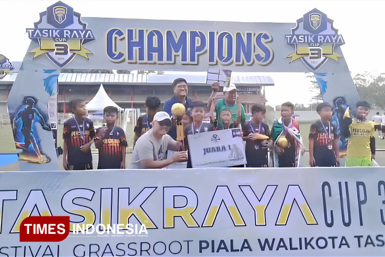 Persigawa Mizani raih juara piala Wali Kota Tasikmalaya U-10. (FOTO: Persigawa Mizani for TIMES Indonesia)